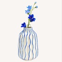 Vase en céramique blanc et bleu
