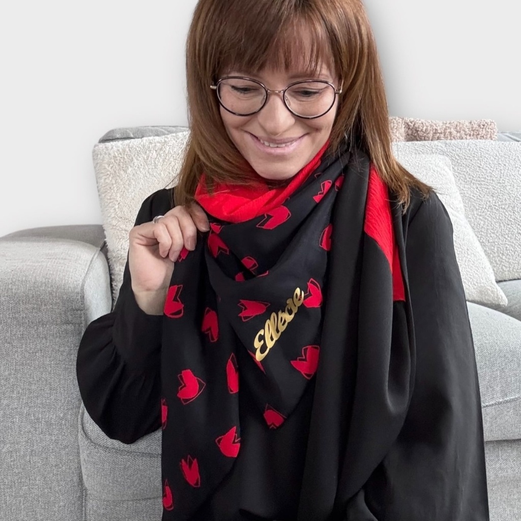 Ellecie - Foulard triangle coeur noir et rouge - n°2
