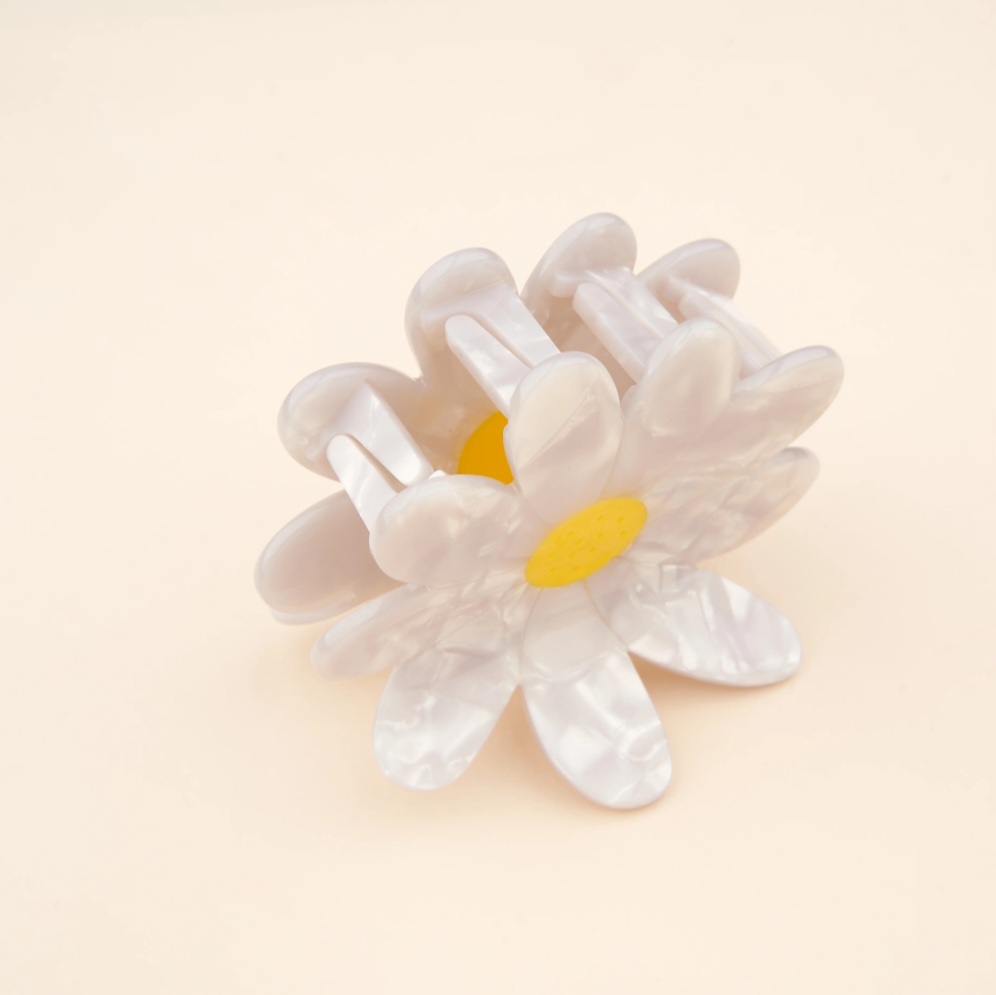 Pince à cheveux muguet Coucou Suzette – Accessoire cheveux fleuri en acétate – Marque française