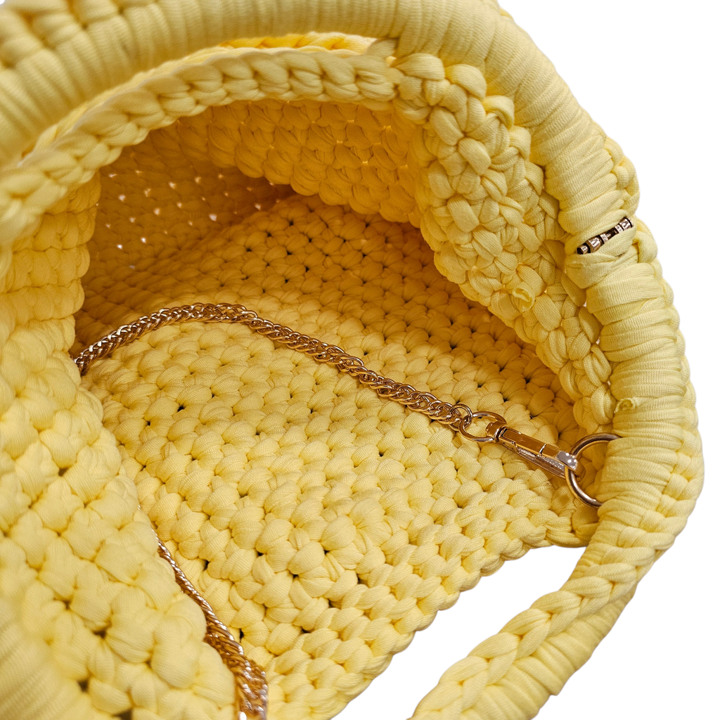 Sac crochet jaune avec chaîne dorée – Sac tendance printemps été