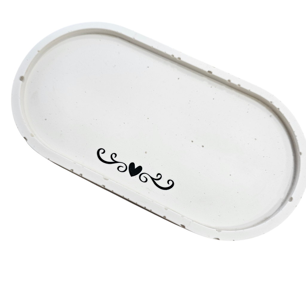 Petit plateau en jesmonite “cœur” – Vide-poche décoratif fait main - Lynie
