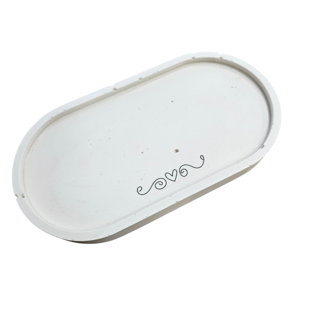 Petit plateau en jesmonite “cœur” – Vide-poche décoratif fait main - Lynie