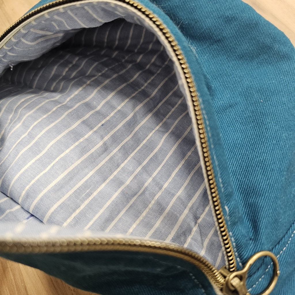 Banane Ares rose – sac banane Pandelis – fabriquée en France, taille moyenne et tendance