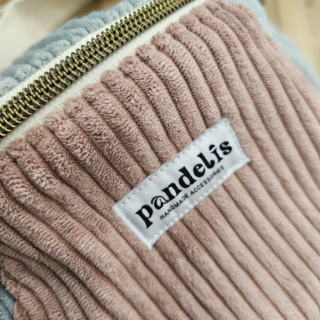 Banane Ares rose – sac banane Pandelis – fabriquée en France, taille moyenne et tendance
