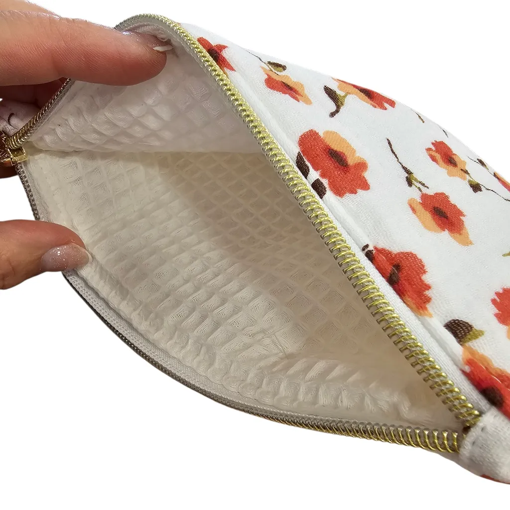 trousse plate coquelicot int.webp