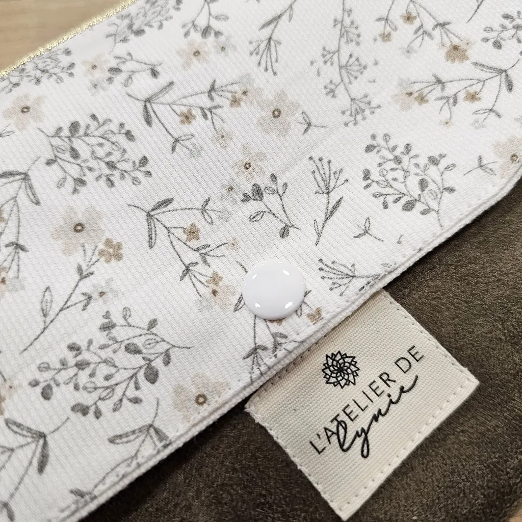 pochette à bijoux artisanale 4.webp