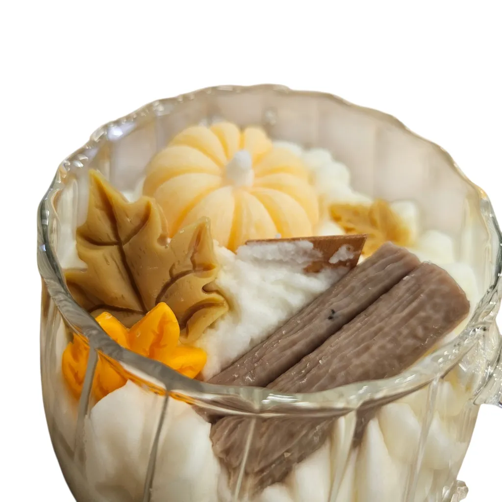bougie artisnale citrouille épicée.webp