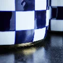 werner vases bleu et or.webp