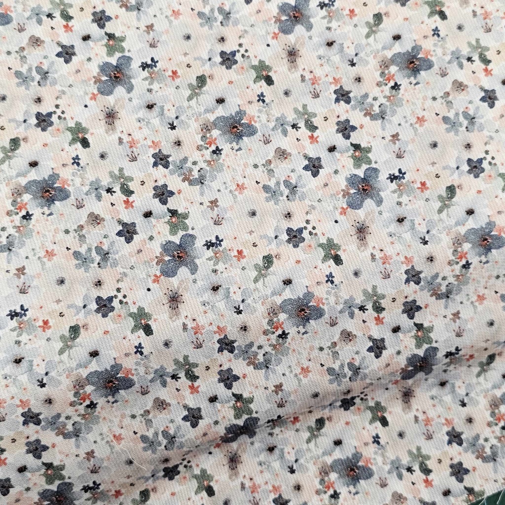 Tissu 02 - Piqué de coton fleuri