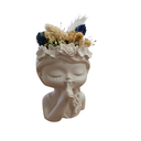 Demoiselle Sélène – Figurine en jesmonite avec fleurs séchées, décoration artisanale douce - Lynie