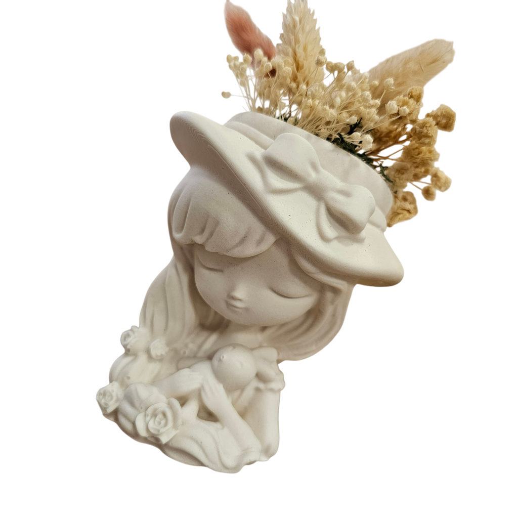 Demoiselle Adèle – figurine décorative en jesmonite avec fleurs séchées tons beiges - Lynie