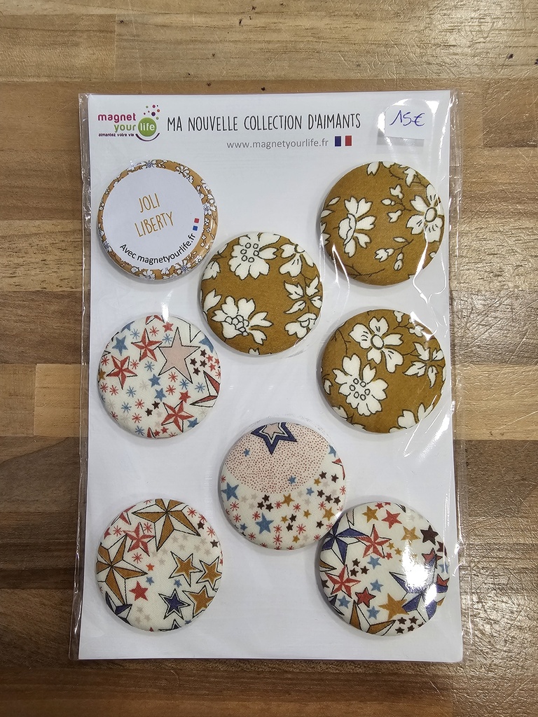 Magnet Your Life - Lot de petits magnets fleurs  et étoiles - ocre