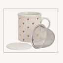 Tasse à thé cœurs rouges avec passoire