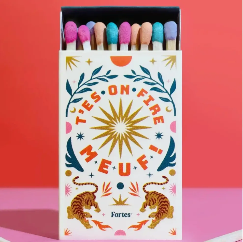T’es on fire meuf ! – Les Allumettes Multicolores Fortes