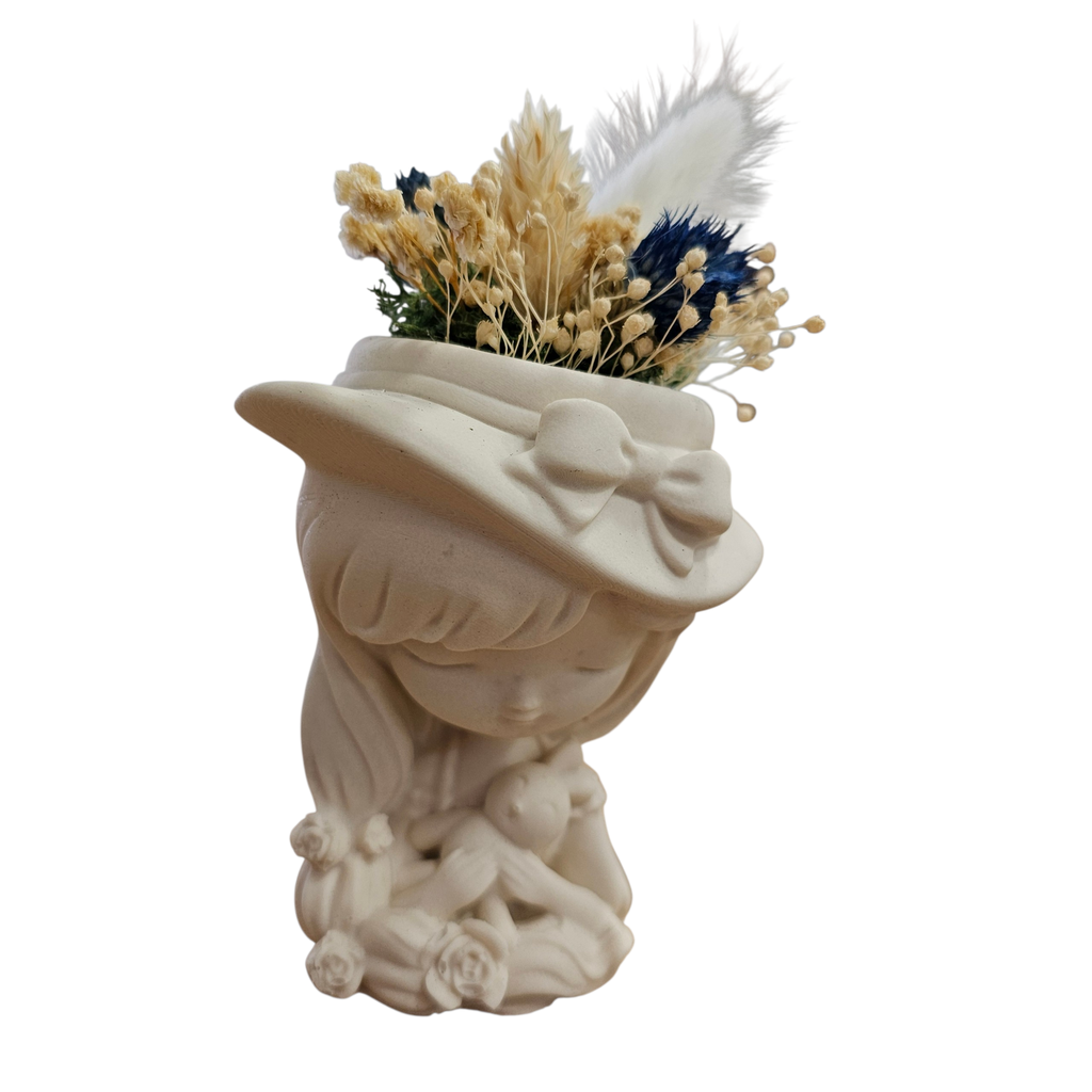 Demoiselle Adèle – figurine décorative en jesmonite avec fleurs séchées tons bleus - Lynie