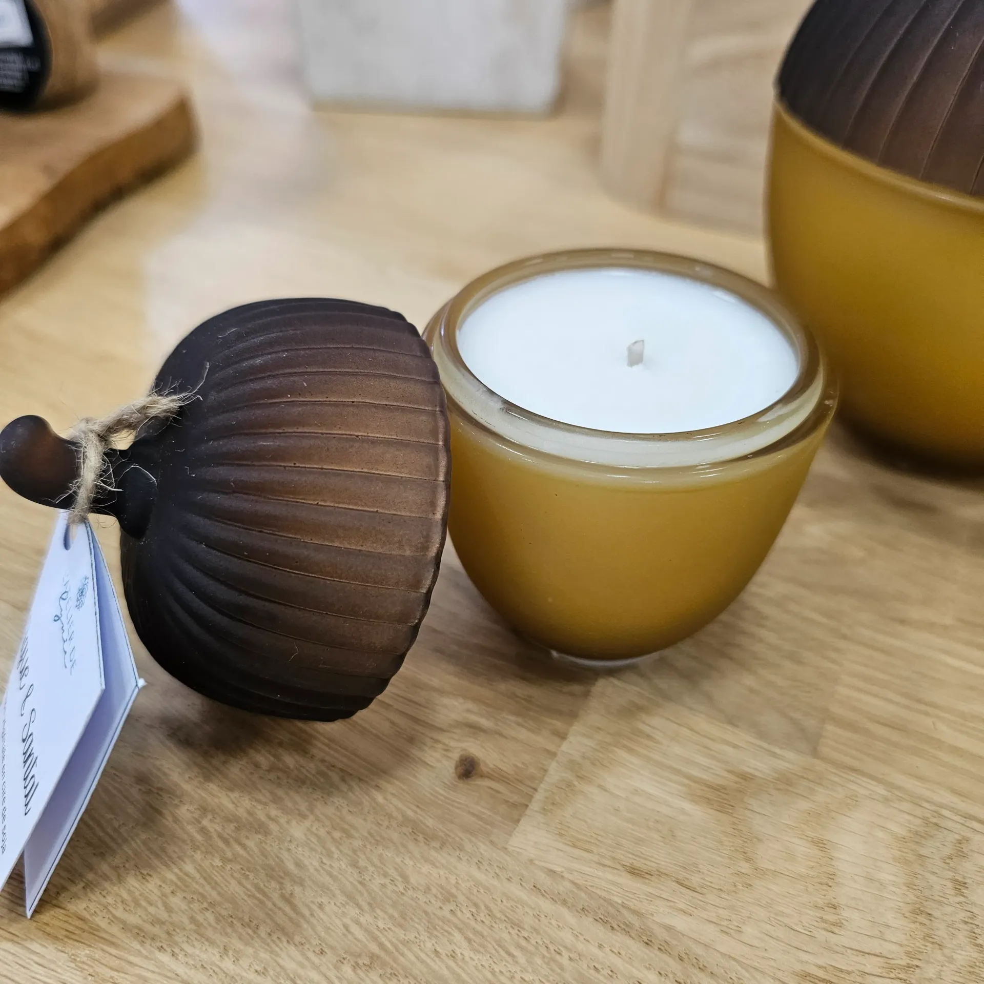 Bougie artisanale Figue & Santal – Gland 230gr