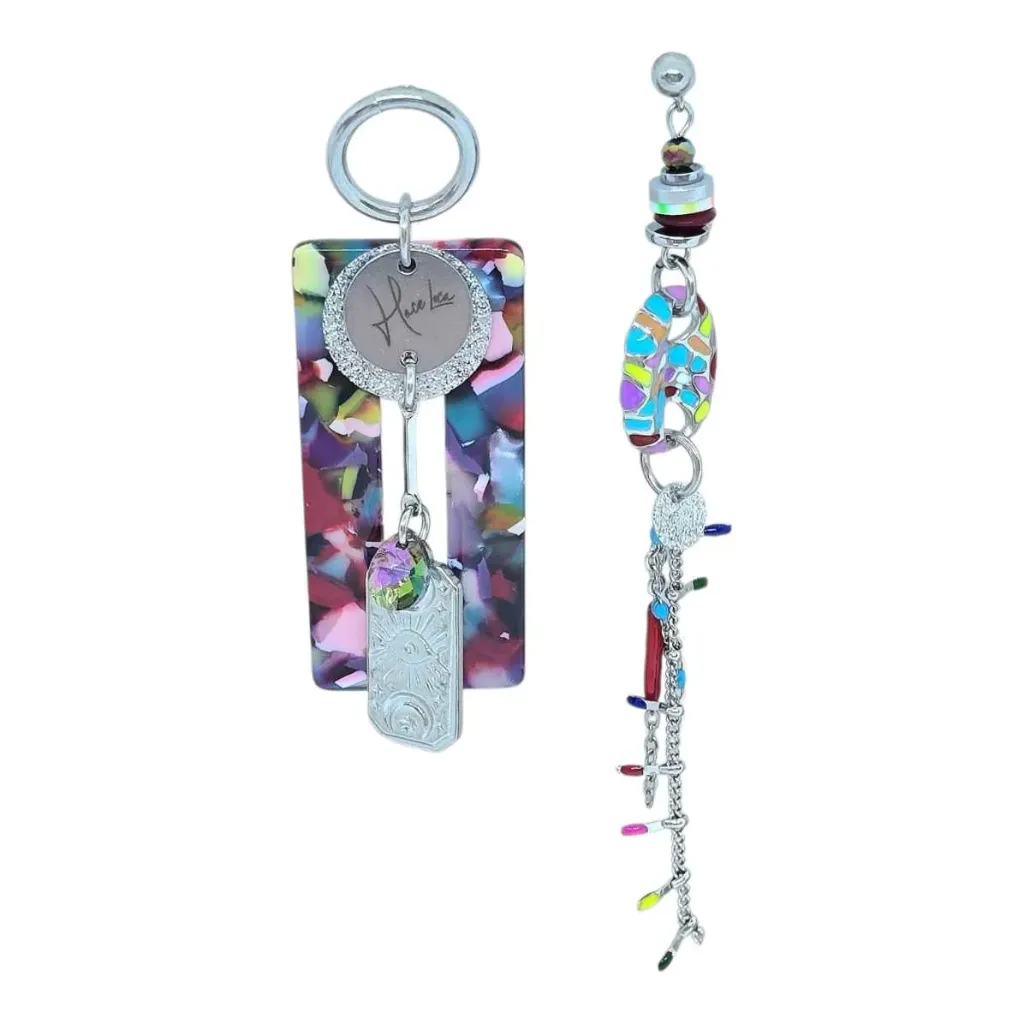 Boucles d’oreilles asymétriques Hace Loca – Créatrice belge