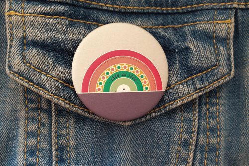 Jolis lundis - Badge "Life is Life"