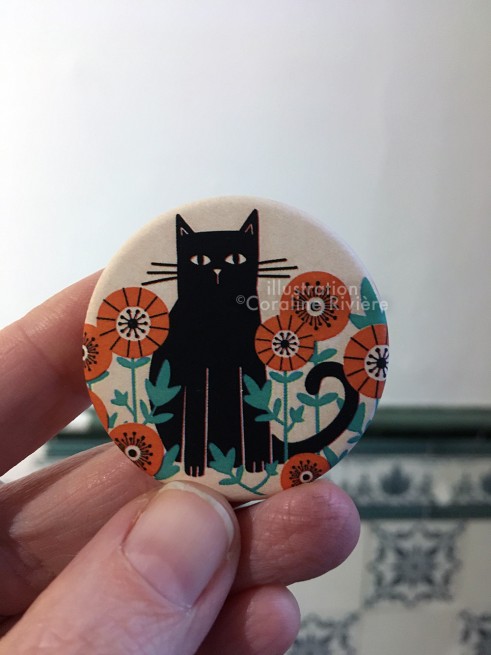 Coraï - badge chat rétro